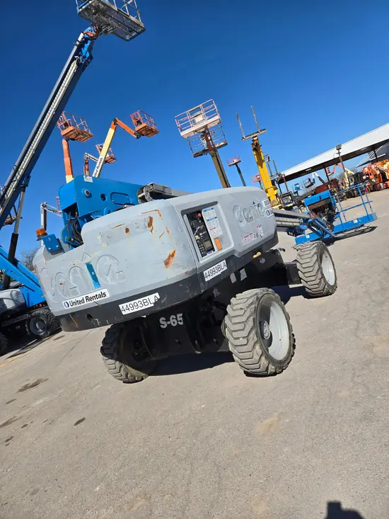 2017 Genie S-65 Boom Lift