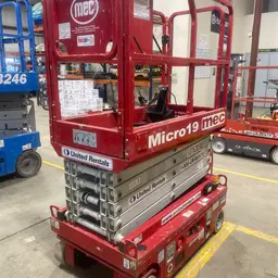 2018 MEC MICRO 19 Scissor Lift