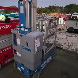 2018 Genie GR-20 Self-Propelled One-Person Lift