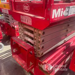 2018 MEC MICRO 19 Scissor Lift