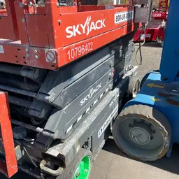 2018 Skyjack SJIII4632 Scissor Lift