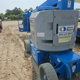 2018 Genie Z-34/22N Articulating Boom Lift