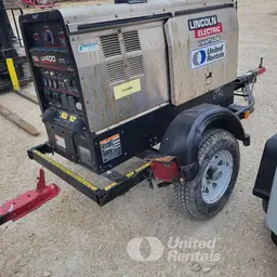 2022 Lincoln Electric LE400 Welder