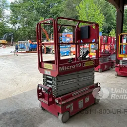 2019 MEC MICRO 19 Scissor Lift