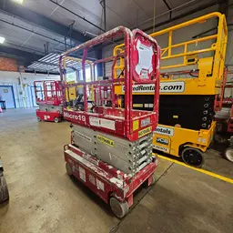 2018 MEC MICRO 19 Scissor Lift