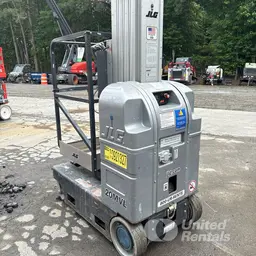 2019 JLG 20MVL Self-Propelled One-Person Lift