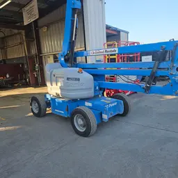 2017 Genie Z-45/25J DC Articulating Boom Lift
