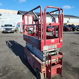 2018 MEC 1930SE Scissor Lift