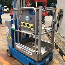 2017 Genie GR-20 Self-Propelled One-Person Lift