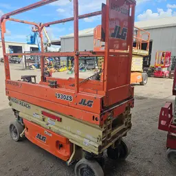 2018 JLG 1930ES Scissor Lift