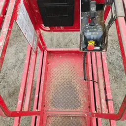 2018 MEC MICRO 19 Scissor Lift