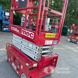 2017 MEC 1330SE Scissor Lift