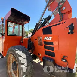 2018 SKYTRAK 8042 Forklift