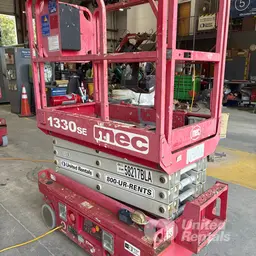 2018 MEC 1330SE Scissor Lift