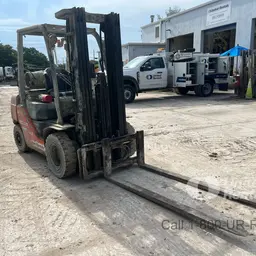 2019 Toyota 8FGU25 Warehouse Forklift