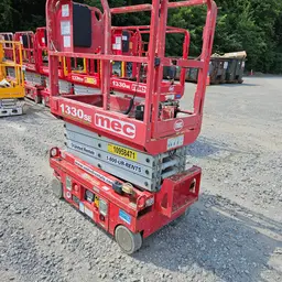 2019 MEC 1330SE Scissor Lift