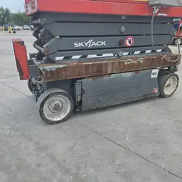 2018 Skyjack SJIII3219 Scissor Lift