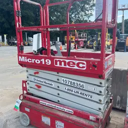2018 MEC MICRO 19 Scissor Lift