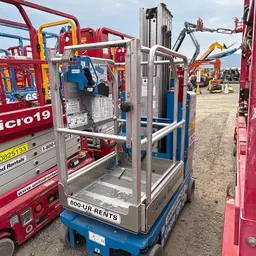 2019 Genie GR-20 Self-Propelled One-Person Lift