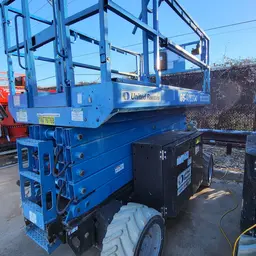 2018 Genie GS-4069DC Scissor Lift