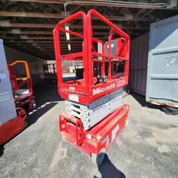 2018 MEC MICRO 19 Scissor Lift