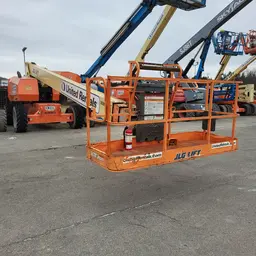 2017 JLG 800S Boom Lift