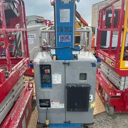 2016 Genie GR-20 Self-Propelled One-Person Lift