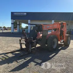 2018 SKYTRAK 10042 Forklift