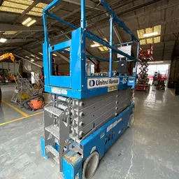 2017 Genie GS-3232 Scissor Lift