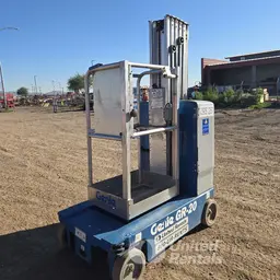 2019 Genie GR-20 Self-Propelled One-Person Lift