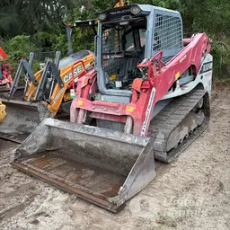 2022 Takeuchi TL12V2-CR Track Loader