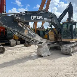 2022 John Deere 245G LC Excavator