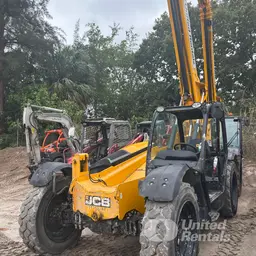 2021 JCB 507-42 Forklift