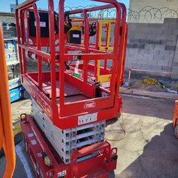 2018 MEC MICRO 19 Scissor Lift