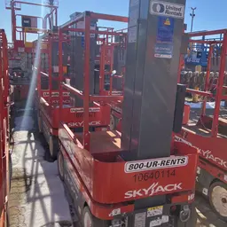 2017 Skyjack SJ12 Self-Propelled One-Person Lift