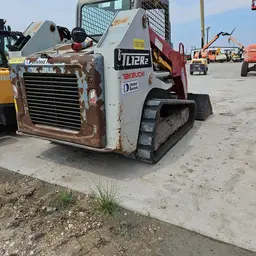 2019 Takeuchi TL12R2-R Track Loader
