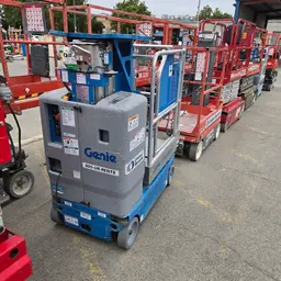 2019 Genie GR-12 Self-Propelled One-Person Lift