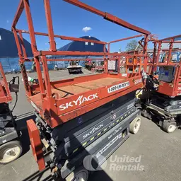 2017 Skyjack SJIII4632 Scissor Lift