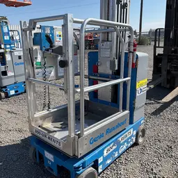 2019 Genie GR-20 Self-Propelled One-Person Lift