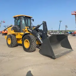 2022 John Deere 544P Wheel Loader