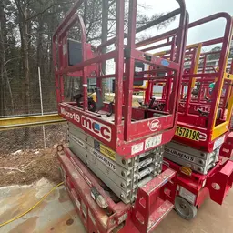 2018 MEC MICRO 19 Scissor Lift