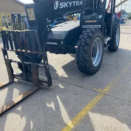 2018 SKYTRAK 6036 Forklift
