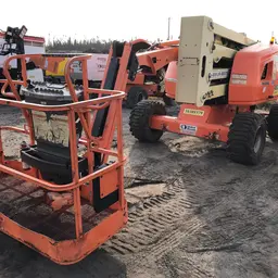2015 JLG 450AJ Articulating Boom Lift