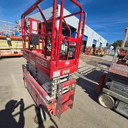 2019 MEC MICRO 26 Scissor Lift