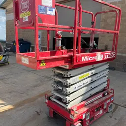2018 MEC MICRO 19 Scissor Lift