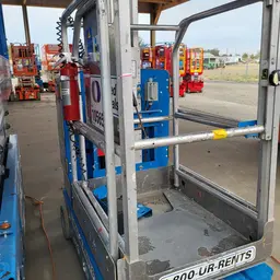 2017 Genie GR-20 Self-Propelled One-Person Lift