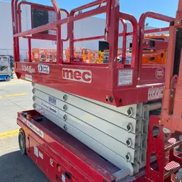 2017 MEC 3346SE Scissor Lift