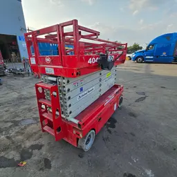 2018 MEC 4046SE Scissor Lift
