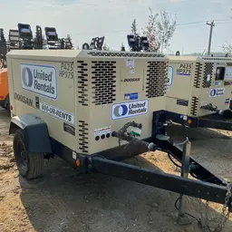 2021 Doosan P425/HP375WCUT4 Air Compressor