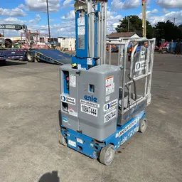 2018 Genie GR-20 Self-Propelled One-Person Lift